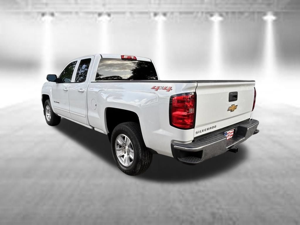 Used 2019 Chevrolet Silverado 1500 LT AWD/4WD image 6