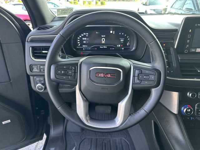 Used 2023 GMC Yukon SLT AWD/4WD image 15