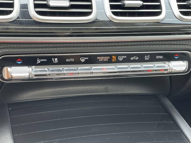 Used 2024 Mercedes-Benz GLS 580 4MATIC image 30
