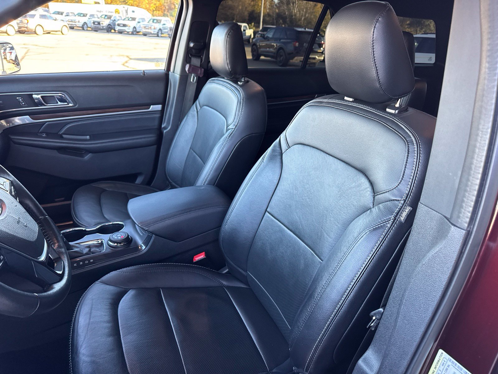 Certified 2019 Ford Explorer Limited w/ Ford Safe & Smart Package AWD/4WD image 25