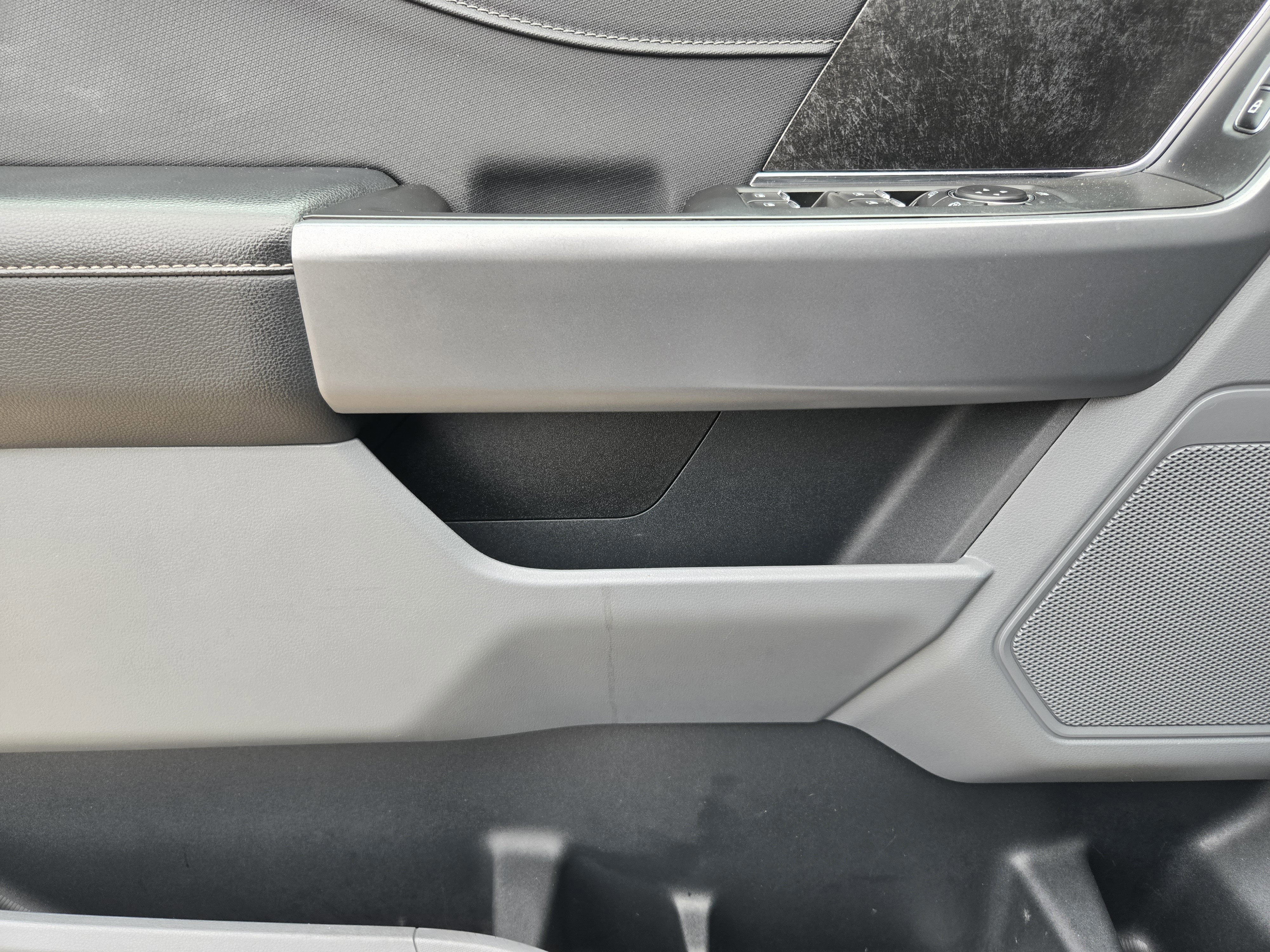 Certified 2022 Ford F150 XLT w/ Equipment Group 301A Mid image 17