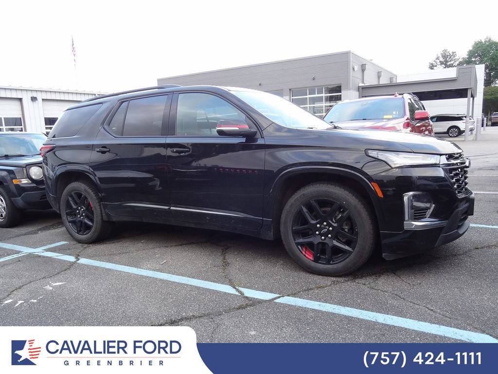 Used 2023 Chevrolet Traverse Premier w/ Redline Edition AWD/4WD image 2