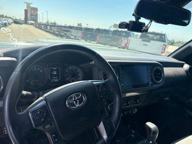 Used 2021 Toyota Tacoma TRD Sport w/ Technology Package AWD/4WD image 11