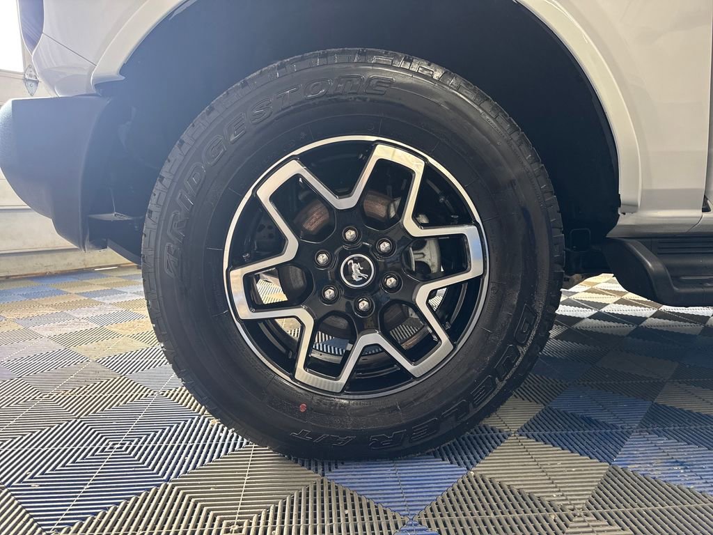 Certified 2025 Ford Bronco Outer Banks AWD/4WD image 30