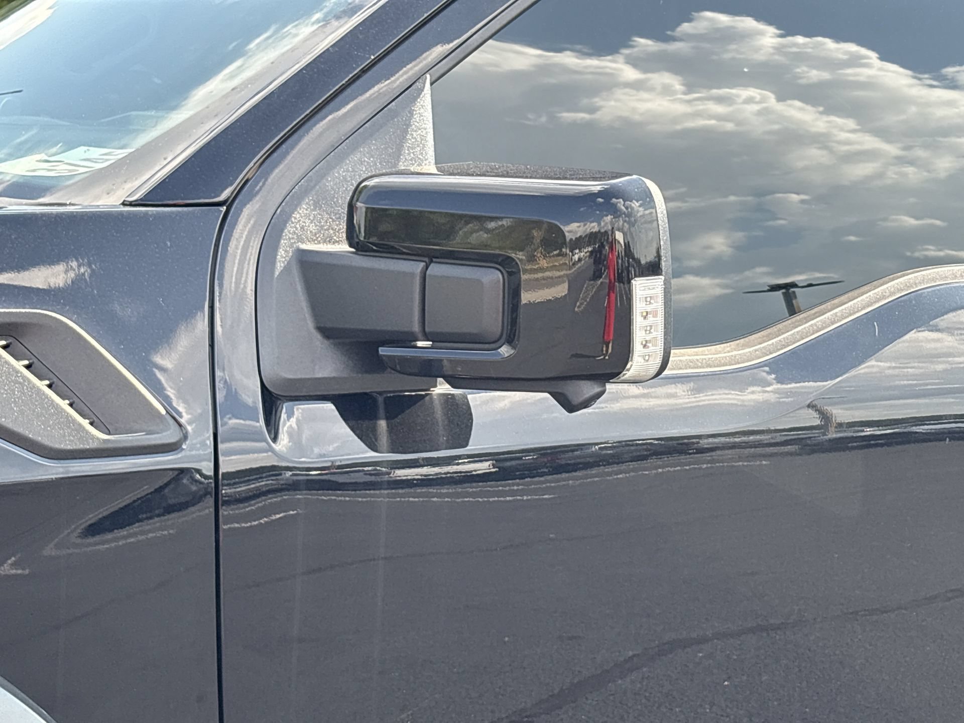 Certified 2023 Ford F150 Raptor AWD/4WD image 30