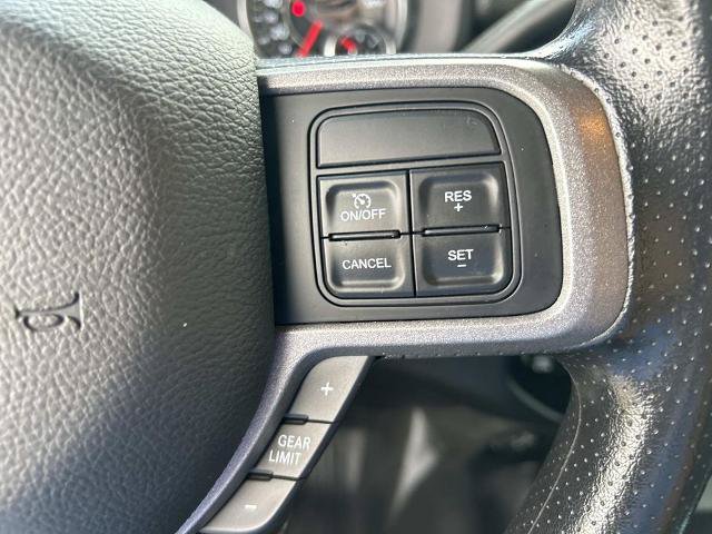 Used 2022 RAM 2500 Tradesman w/ Chrome Appearance Group AWD/4WD image 29
