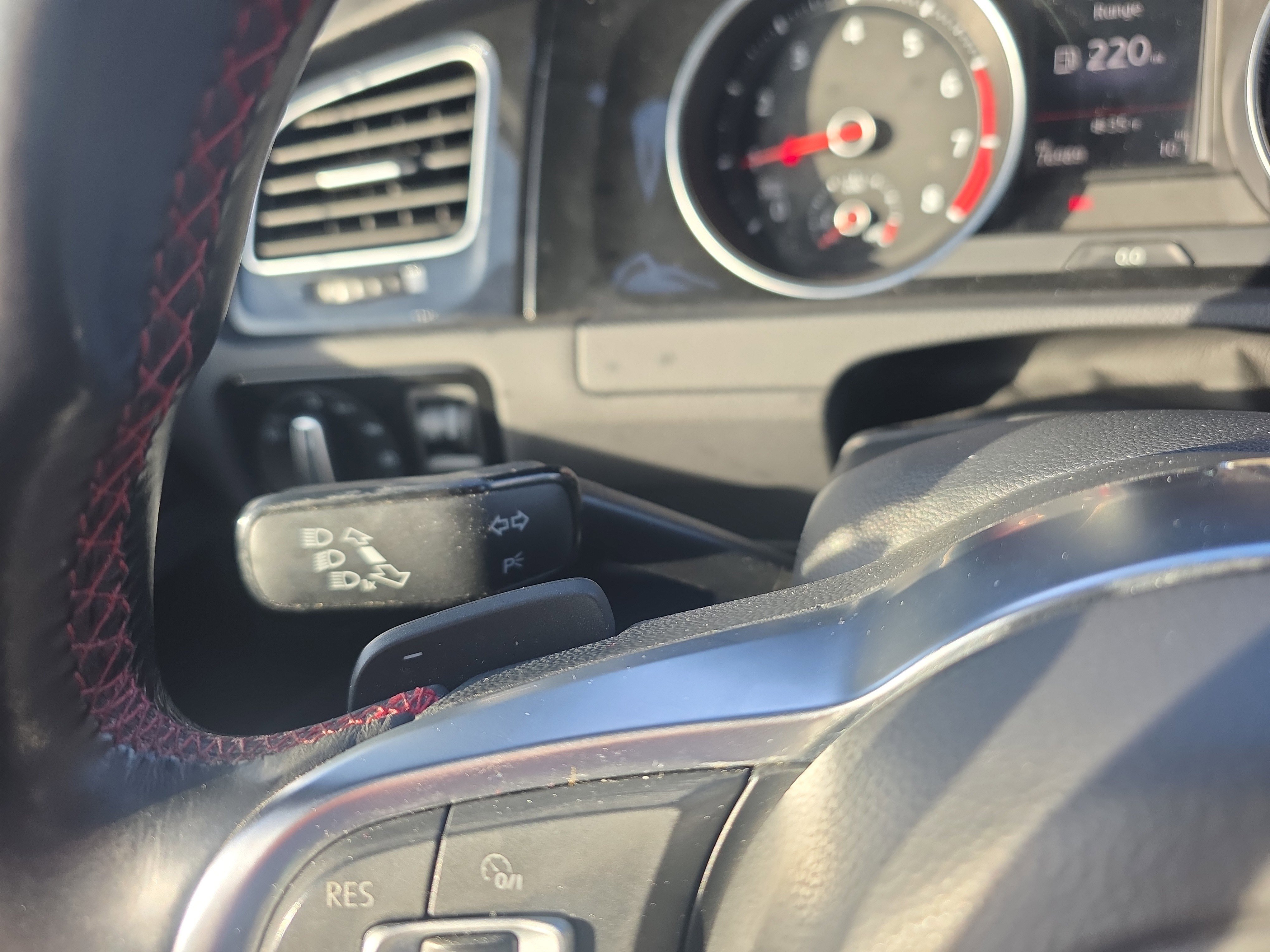 Used 2018 Volkswagen GTI S image 28