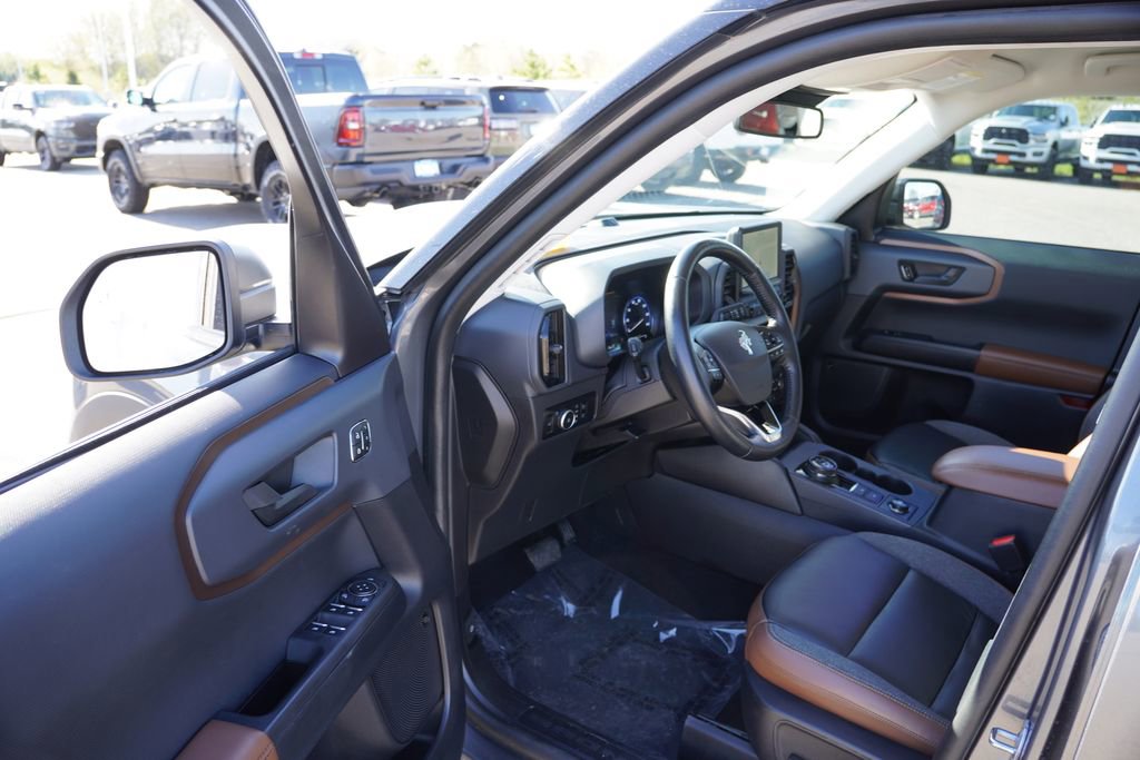 Certified 2023 Ford Bronco Sport Outer Banks w/ Tech Package AWD/4WD image 14