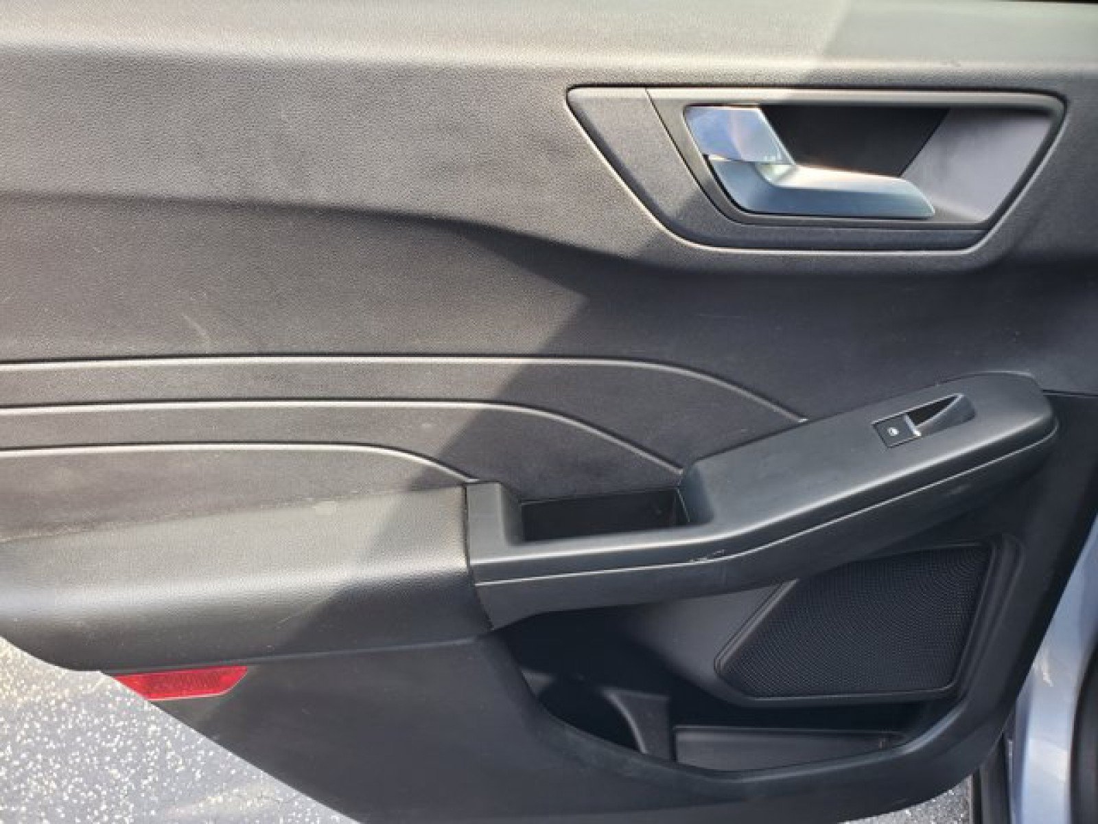 Certified 2022 Ford Escape SEL FWD image 29