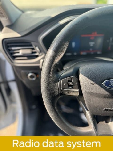 Certified 2025 Ford Escape Active AWD/4WD image 16