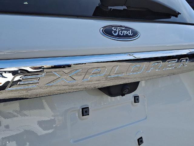 Certified 2022 Ford Explorer XLT AWD/4WD image 33