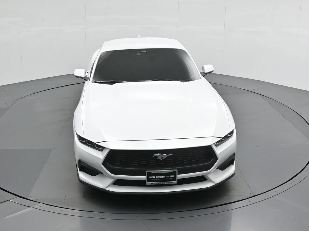 Certified 2024 Ford Mustang Coupe image 32