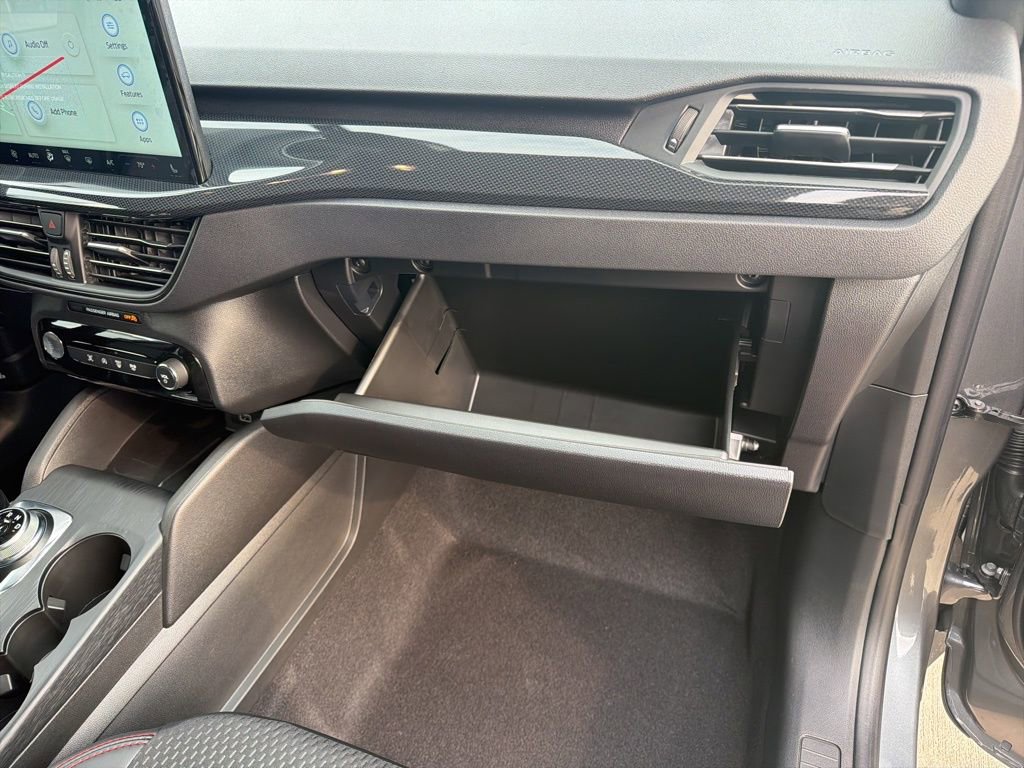 Certified 2026 Ford Escape ST-Line w/ Tech Pack #1 image 35