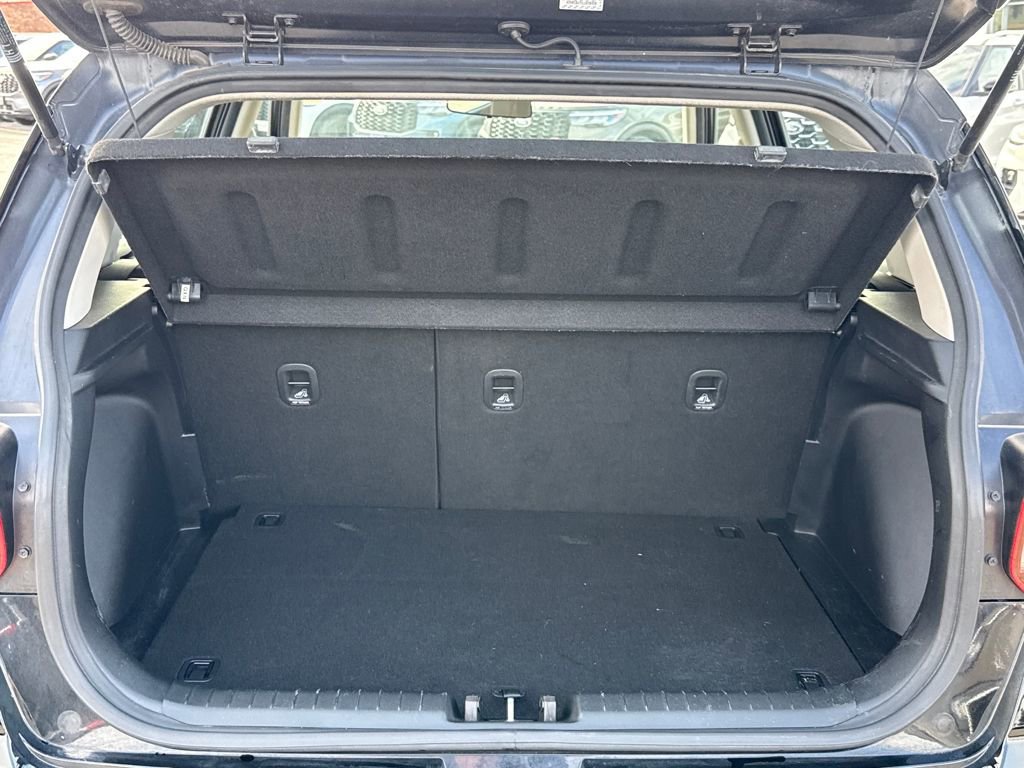 Used 2020 Hyundai Venue SEL image 7