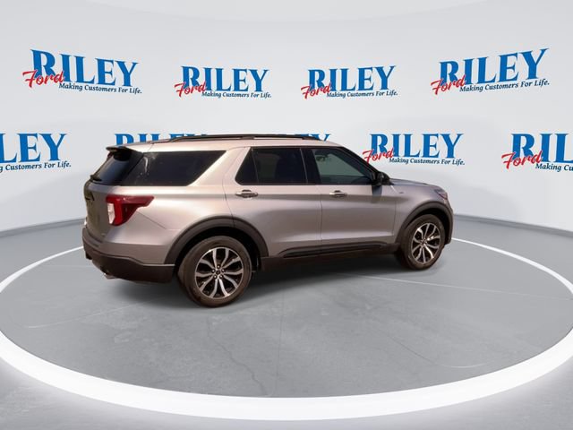 Certified 2023 Ford Explorer ST-Line w/ Class IV Trailer Tow Package AWD/4WD image 9