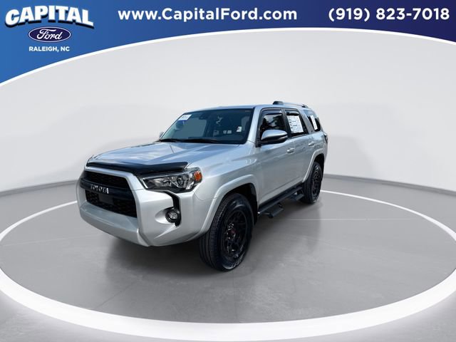 Used 2021 Toyota 4Runner SR5 Premium w/ Moonroof Package AWD/4WD image 4