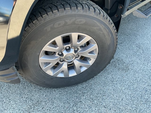 Used 2019 Toyota Tacoma SR5 AWD/4WD image 38