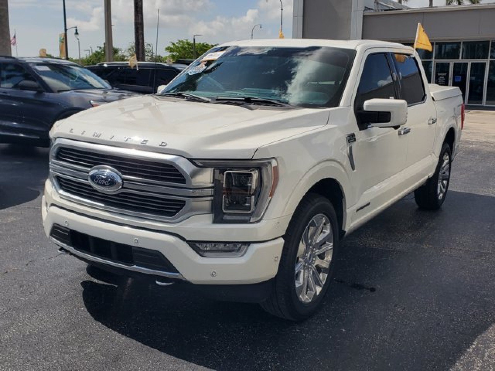 Certified 2022 Ford F150 Limited AWD/4WD image 3