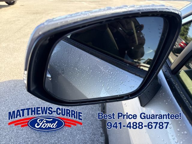 Used 2025 Toyota RAV4 XLE w/ Convenience Package FWD image 8