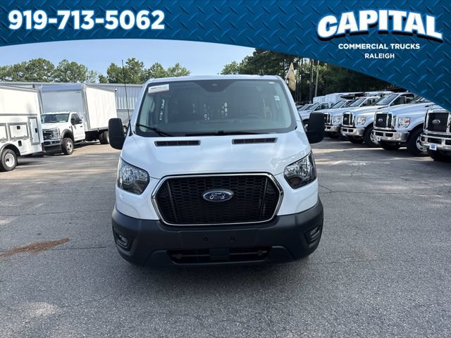 Certified 2025 Ford Transit 250 Low Roof w/ Exterior Upgrade Package RWD image 4