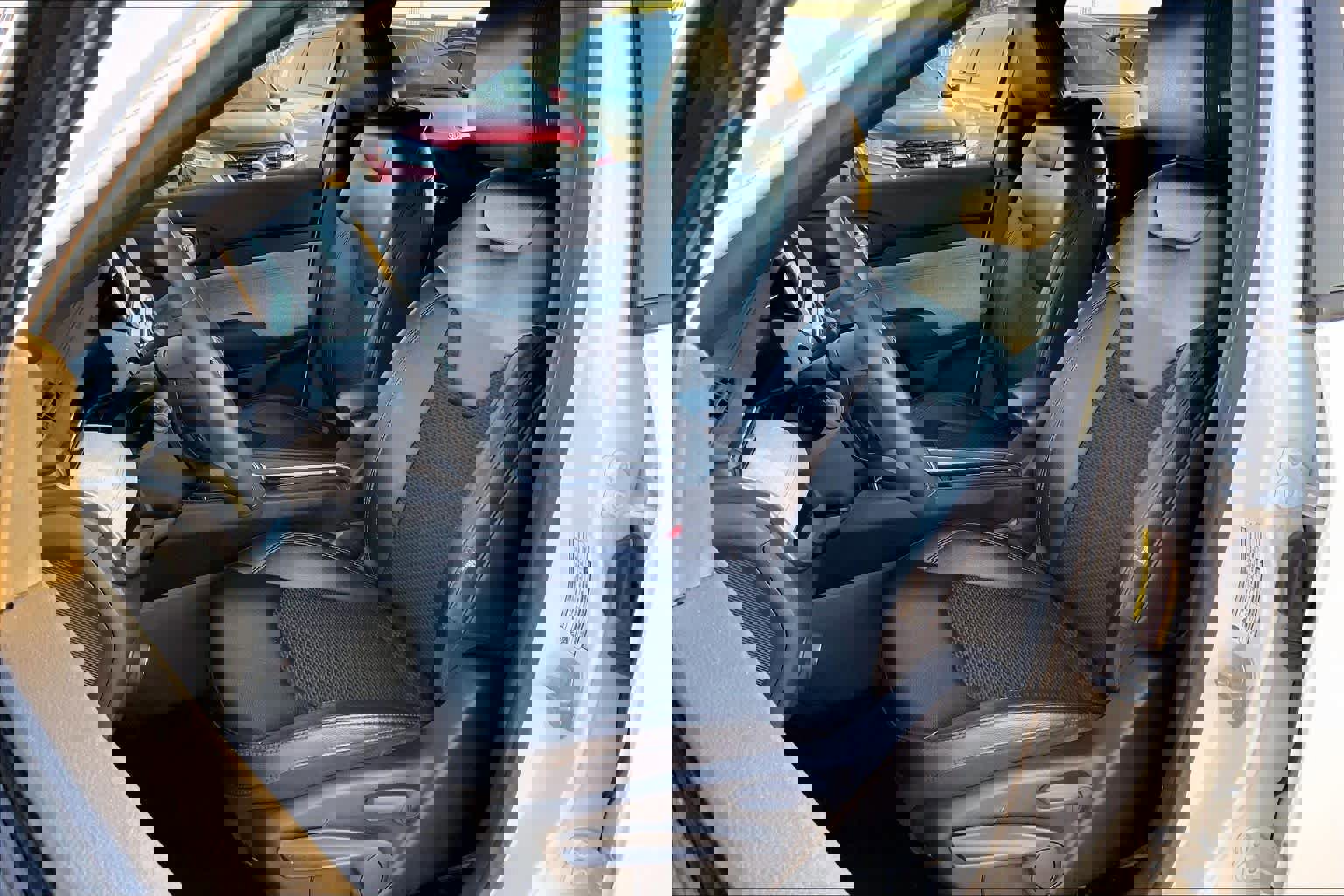 Used 2024 Jeep Compass Latitude image 10