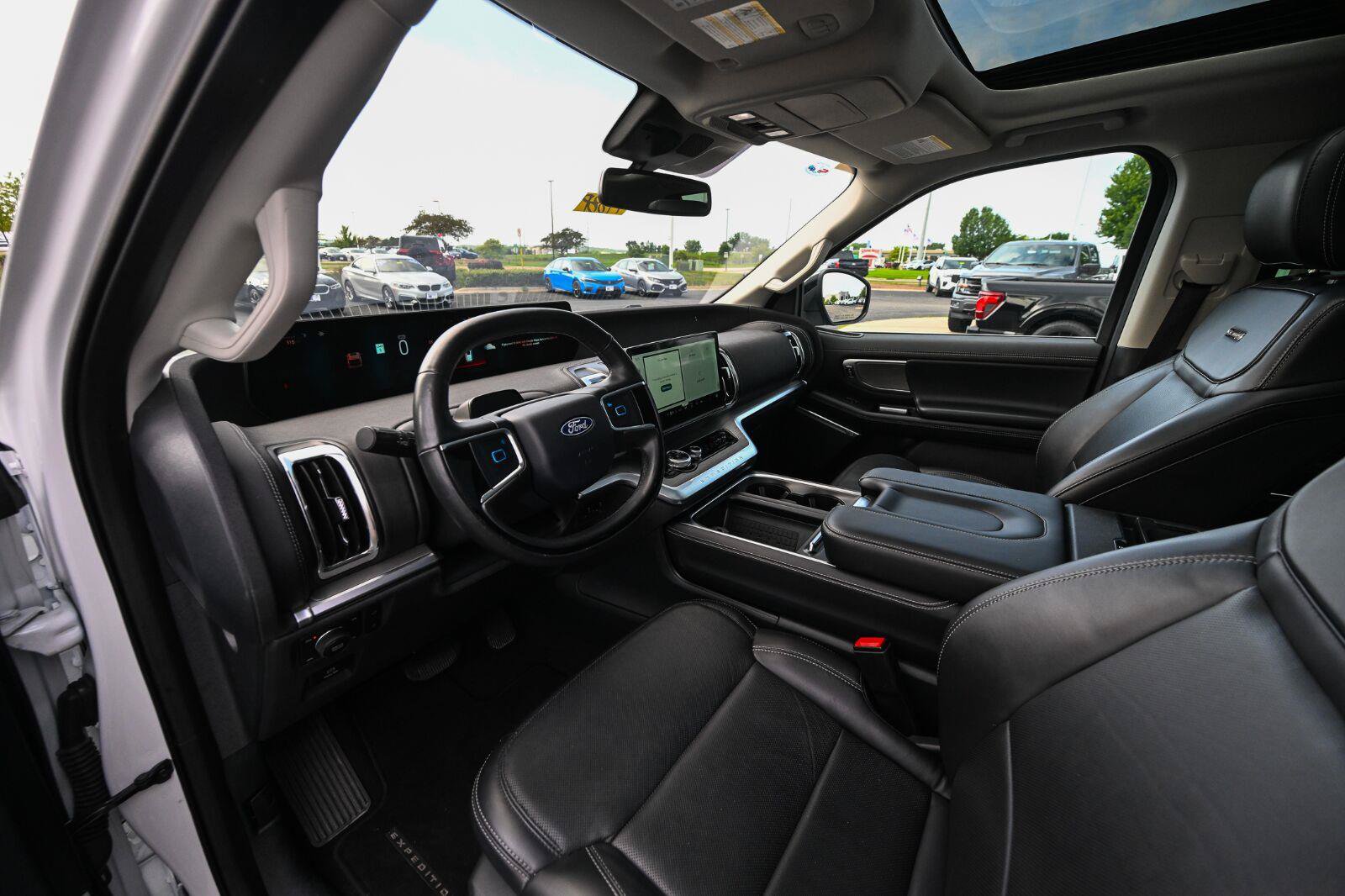 Certified 2025 Ford Expedition Max Platinum AWD/4WD image 18