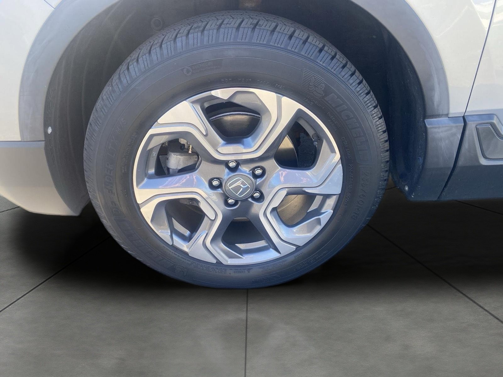 Used 2017 Honda CR-V EX-L image 6