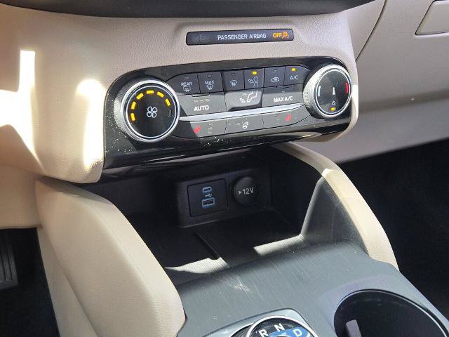 Certified 2022 Ford Escape SE w/ Cold Weather Package FWD image 26