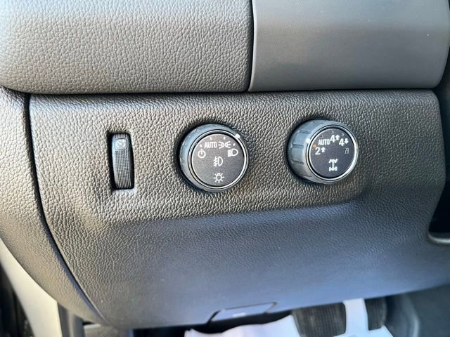 Used 2022 Chevrolet Colorado LT w/ LT Convenience Package image 28