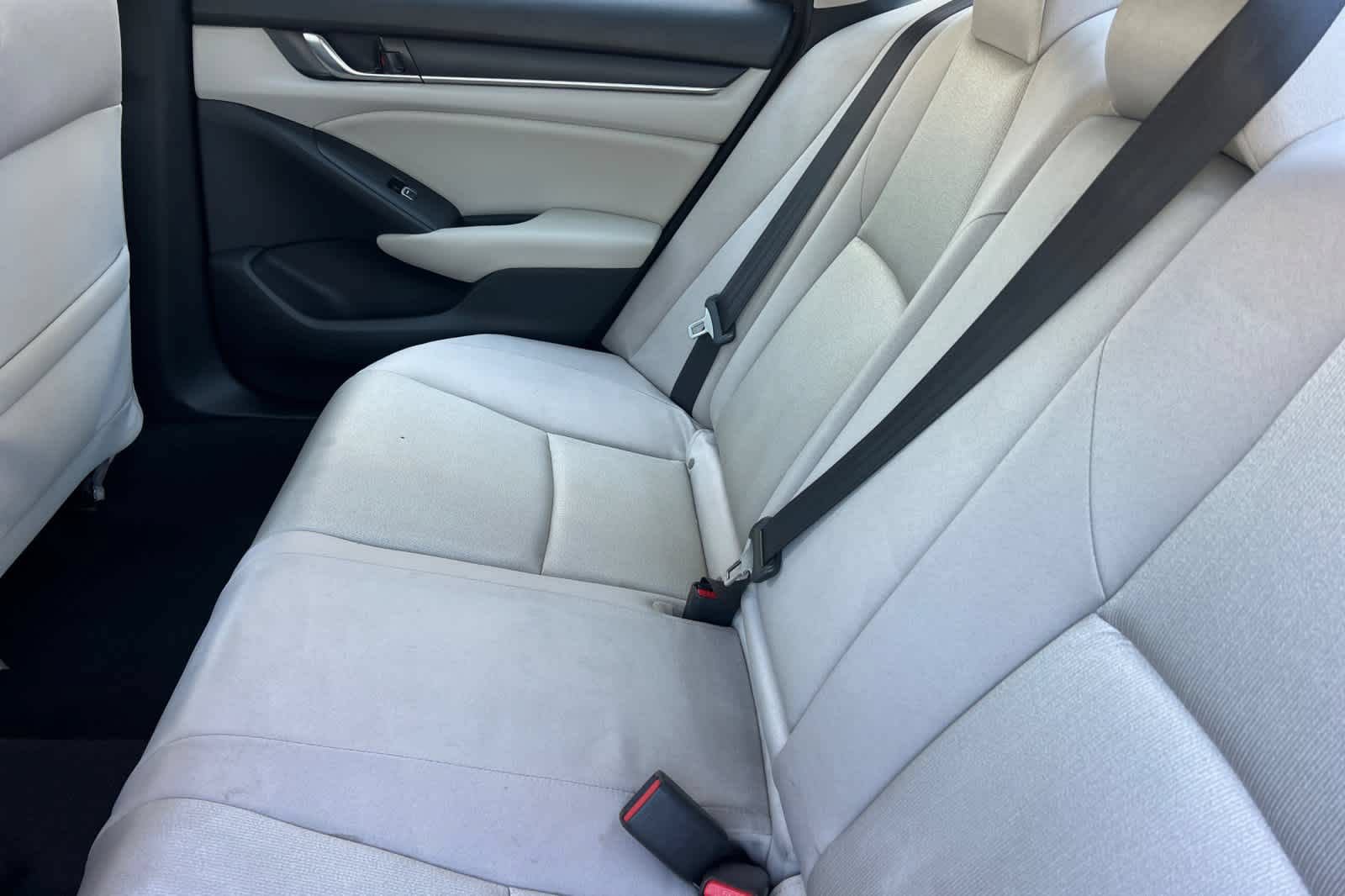 Used 2020 Honda Accord LX image 4