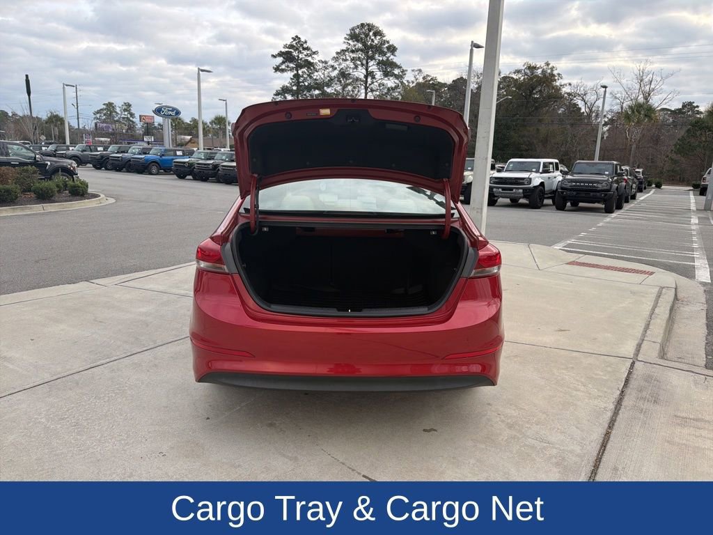 Used 2017 Hyundai Elantra SE image 9