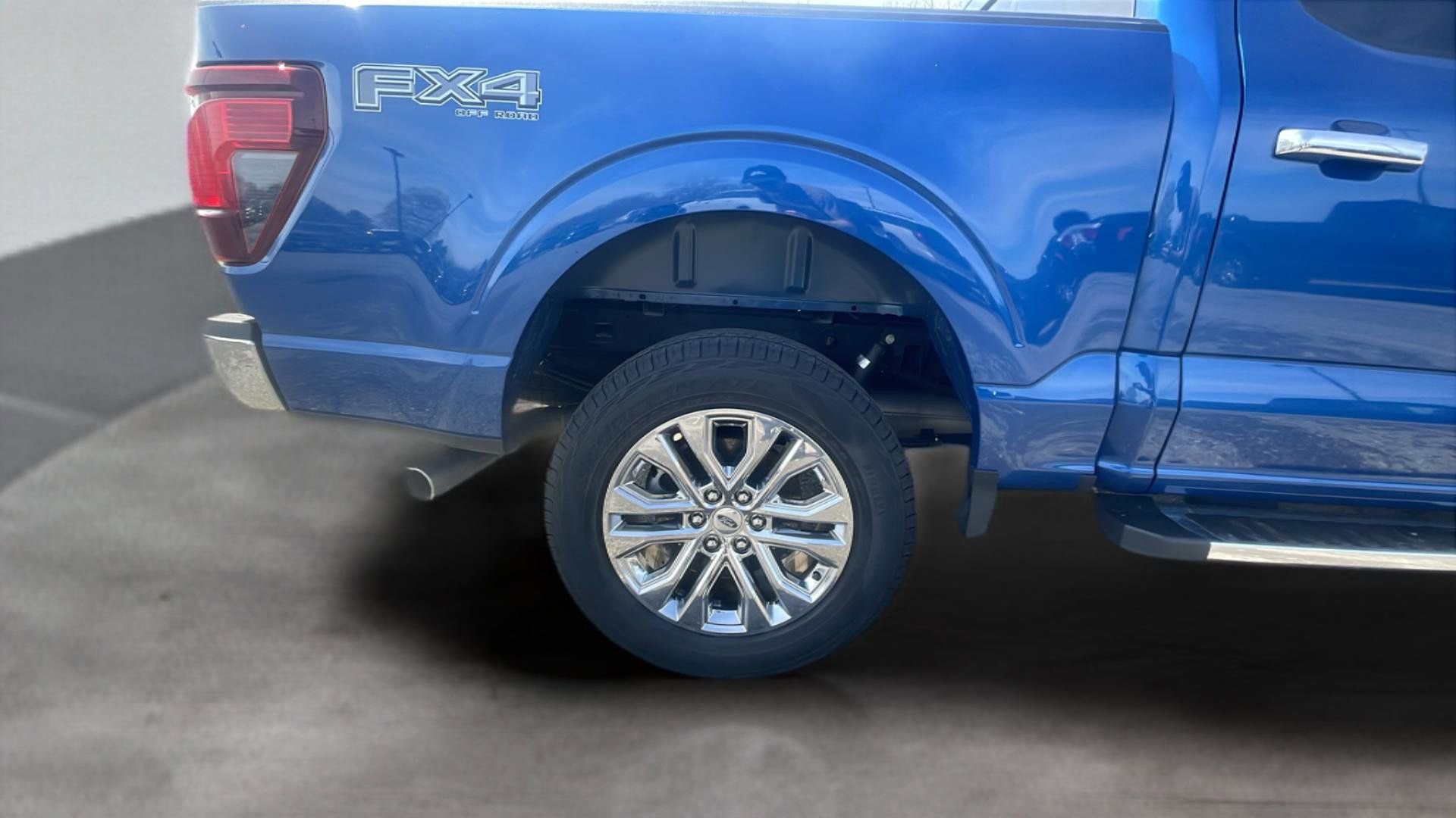 Certified 2024 Ford F150 XLT w/ Equipment Group 302A MID AWD/4WD image 23