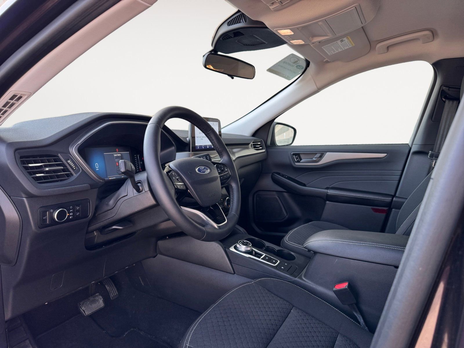 Certified 2023 Ford Escape Active w/ Cold Weather Package image 9