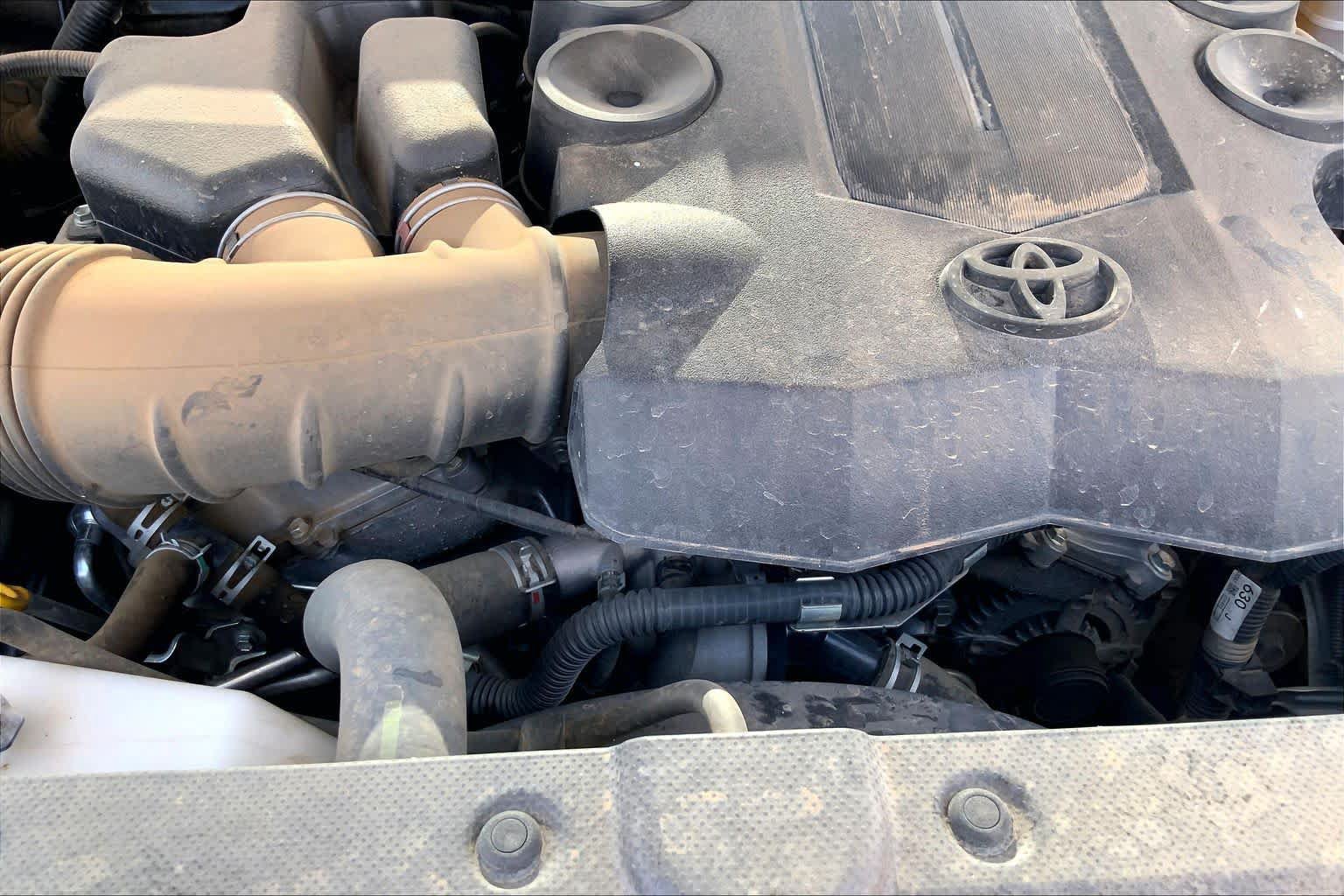 Used 2018 Toyota 4Runner Limited RWD image 33