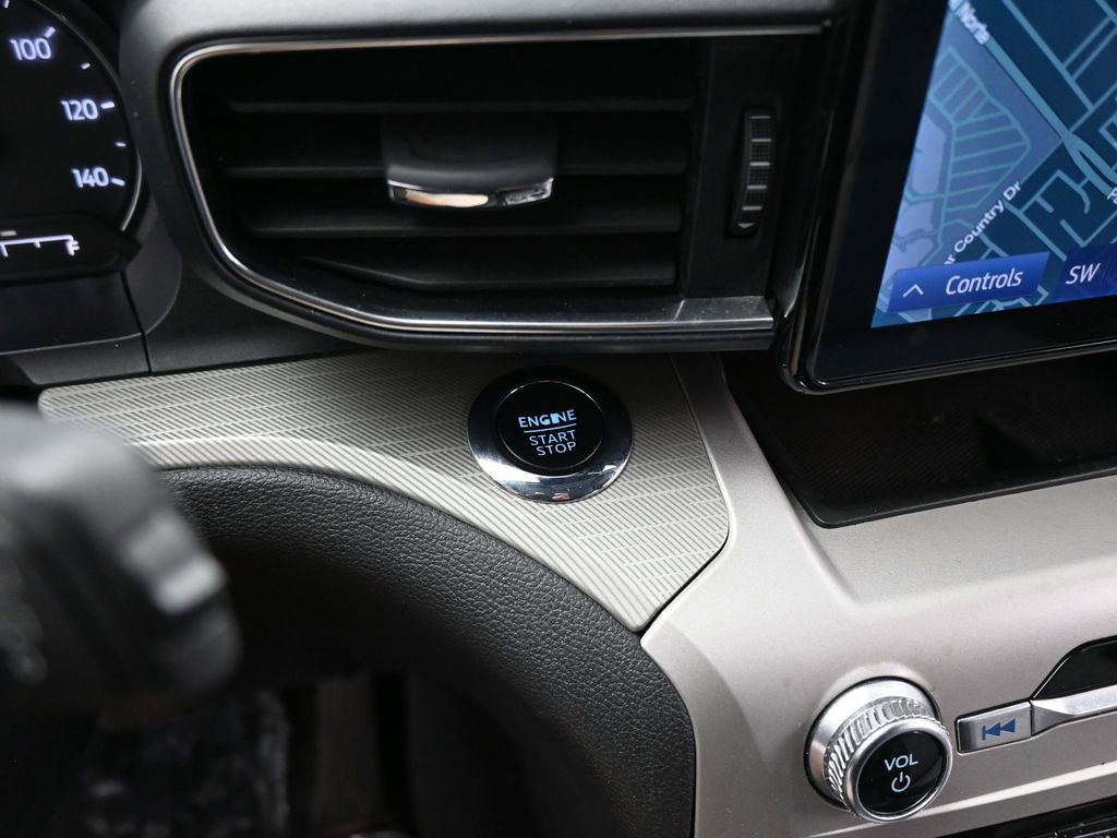 Certified 2023 Ford Explorer XLT w/ Equipment Group 202A image 17