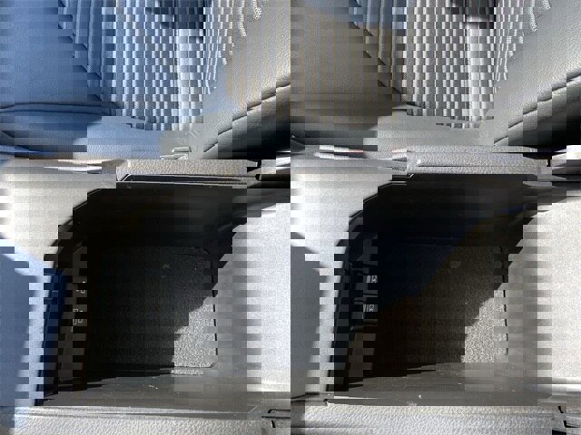 Used 2024 Toyota Camry SE image 20