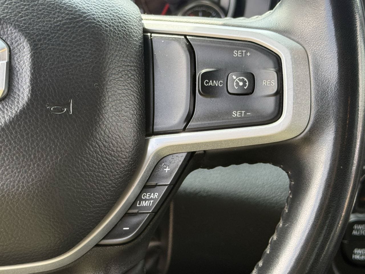 Used 2022 RAM 1500 Lone Star AWD/4WD image 14