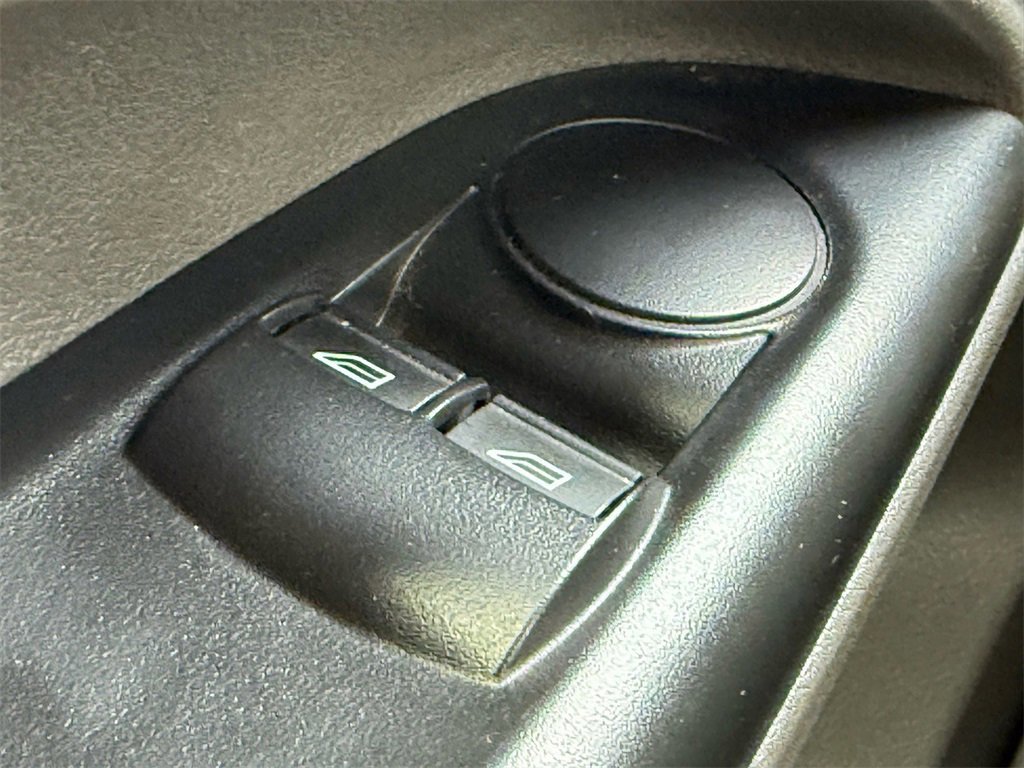 Certified 2020 Ford Transit Connect XL image 16