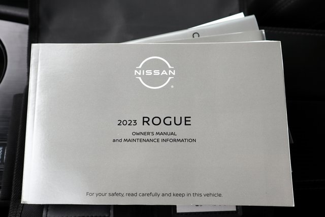 Used 2023 Nissan Rogue SV image 34