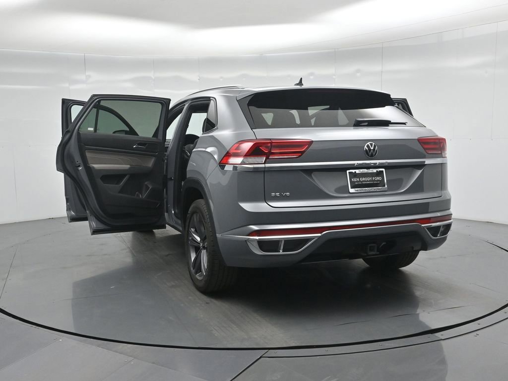 Used 2021 Volkswagen Atlas Cross Sport SE image 51