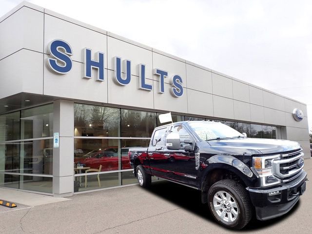Certified 2022 Ford F350 Platinum w/ FX4 Off-Road Package AWD/4WD image 3