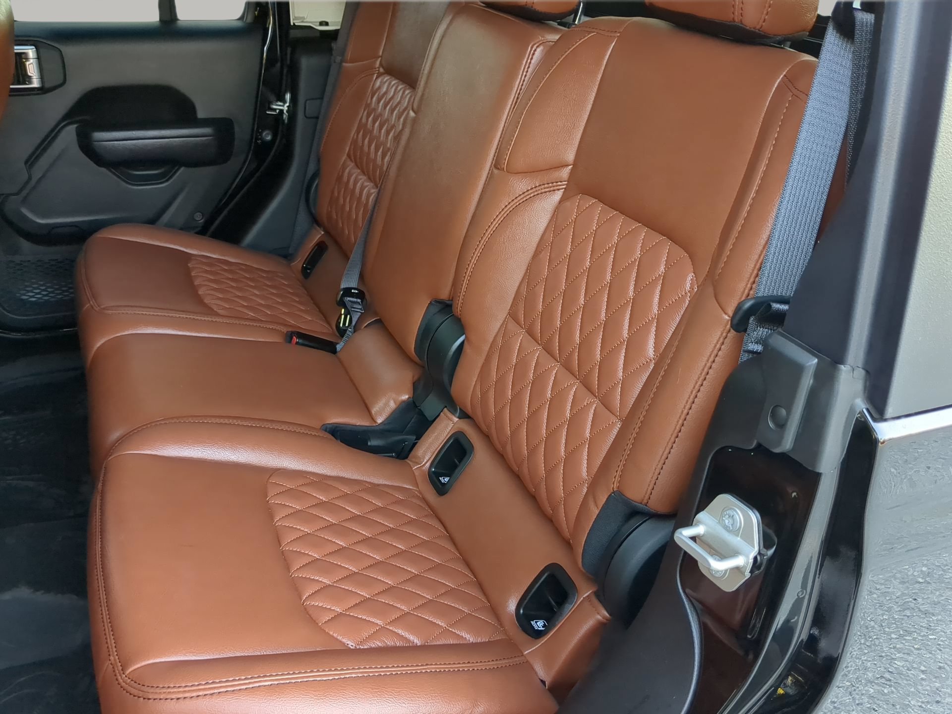 Used 2024 Jeep Gladiator Sport AWD/4WD image 54