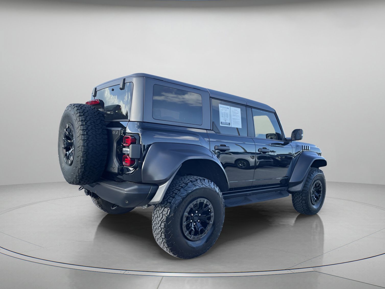 Certified 2023 Ford Bronco Raptor AWD/4WD image 4