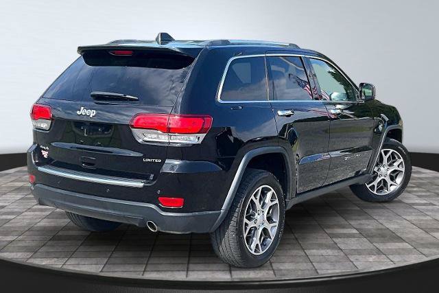 Used 2022 Jeep Grand Cherokee Limited w/ Tech Group AWD/4WD image 13