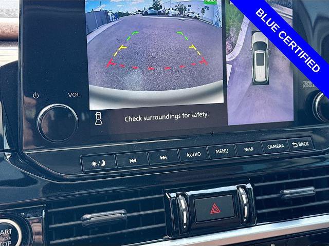 Used 2023 Nissan Pathfinder Platinum w/ Cargo Package AWD/4WD image 12