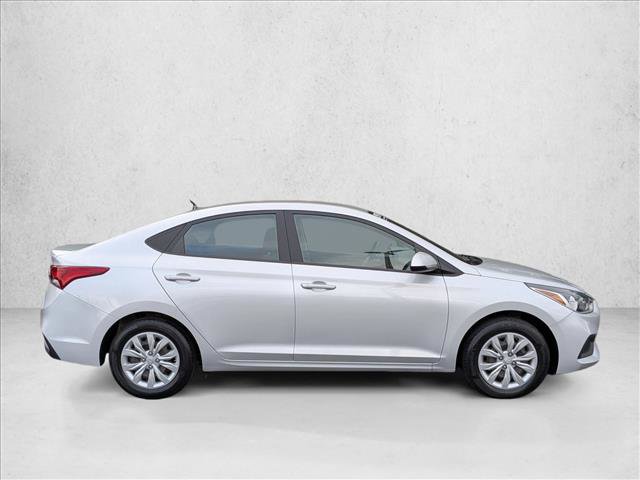 Used 2022 Hyundai Accent SE FWD video 4