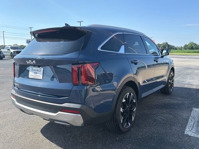 Used 2024 Kia Sorento EX FWD image 5