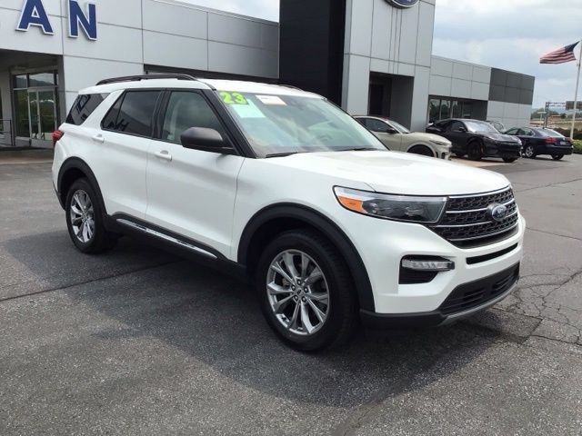 Certified 2023 Ford Explorer XLT w/ Equipment Group 202A