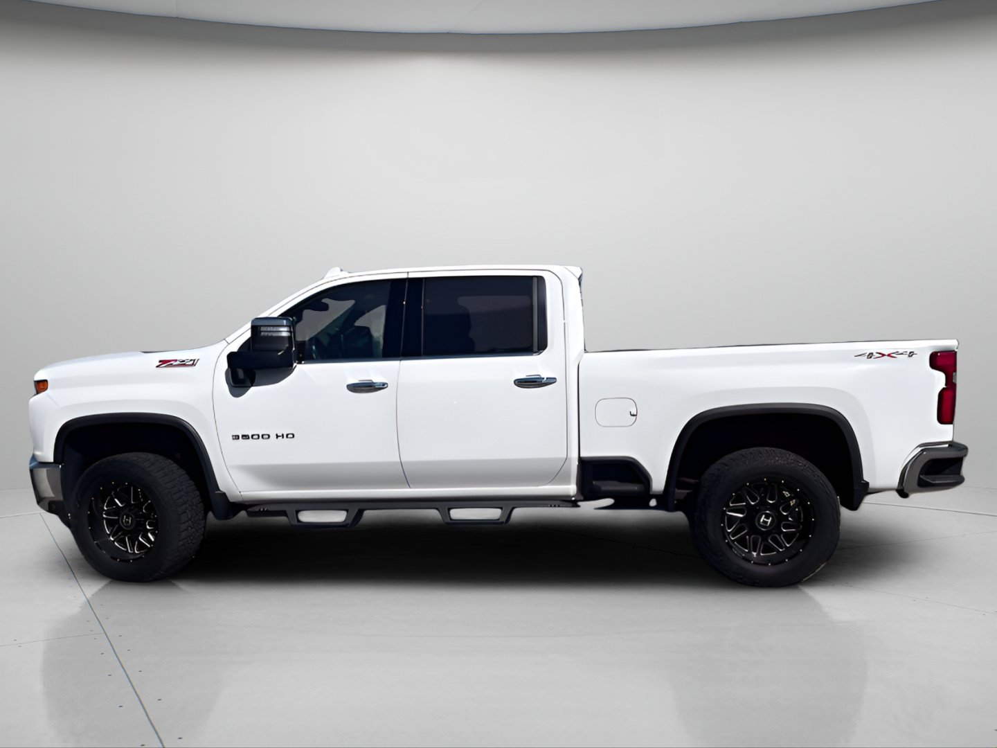 Used 2020 Chevrolet Silverado 3500 LTZ w/ LTZ Convenience Package AWD/4WD image 12