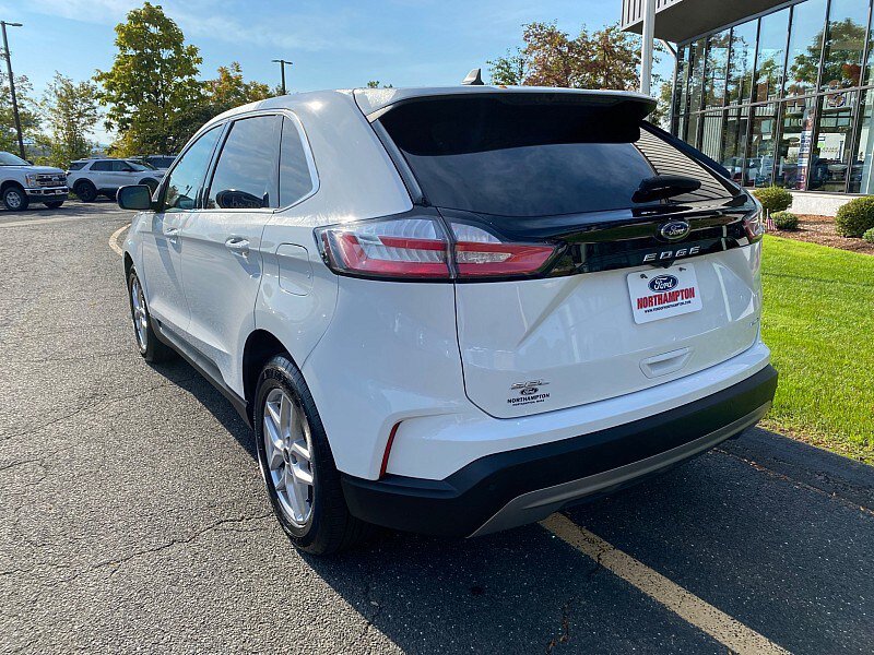 Certified 2023 Ford Edge SEL w/ Convenience Package AWD/4WD image 6